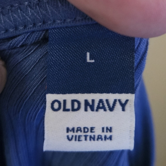 Old Navy Women's Size L Ribbed Longsleeve Top Halway Buttons - Picture 3 of 4